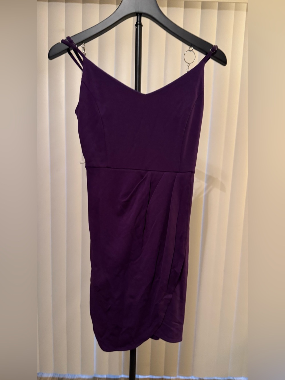 Purple V-Neck Sleeveless Sheath Dress